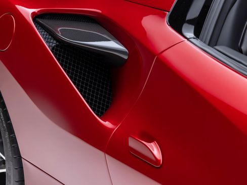 Certified 2023 Ferrari F8 Tributo RWD image 38