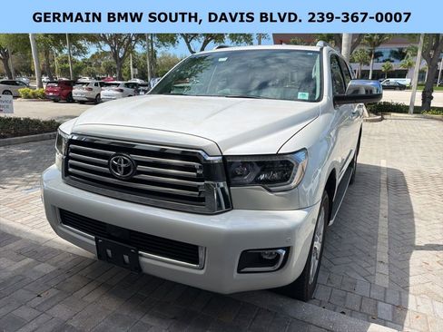 Used 2019 Toyota Sequoia Platinum image 4