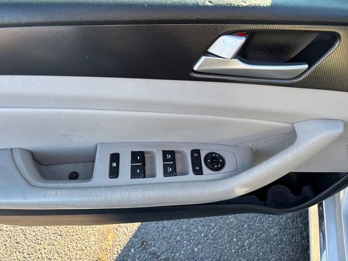 Used 2016 Hyundai Sonata Sport w/ Option Group 02 image 14