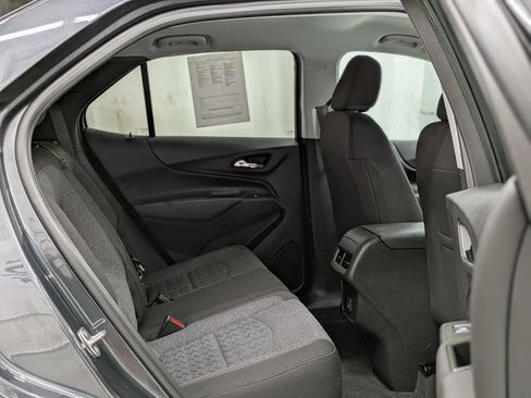 Used 2023 Chevrolet Equinox LT AWD/4WD image 23