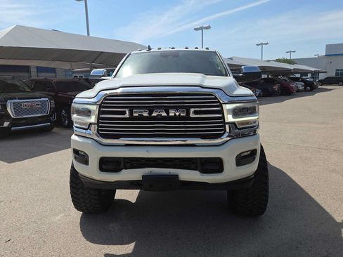 Used 2022 RAM 2500 Laramie AWD/4WD image 3