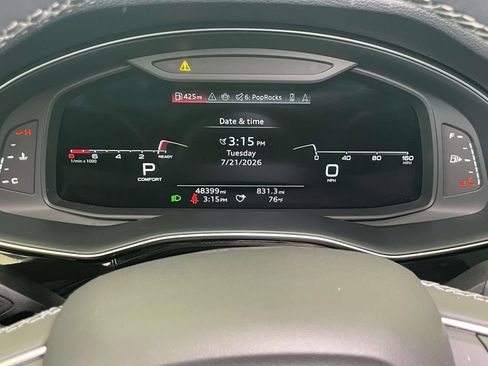 Used 2025 Audi Q7 3.0T Premium Plus AWD/4WD image 46