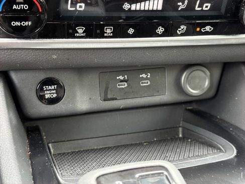 Certified 2026 Nissan Rogue SV AWD/4WD image 12