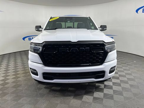 Used 2025 RAM 1500 Big Horn AWD/4WD image 9