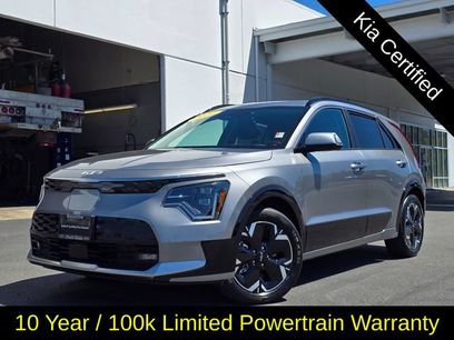 Certified 2023 Kia Niro Wave w/ Wave Preserve Package