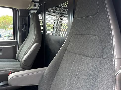 Used 2025 Chevrolet Express 2500 w/ Driver Convenience Package RWD image 11