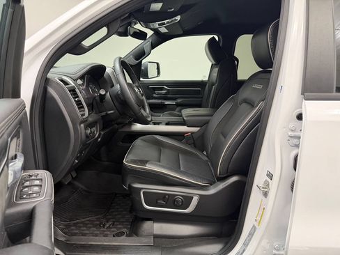 Used 2023 RAM 1500 Laramie AWD/4WD image 5