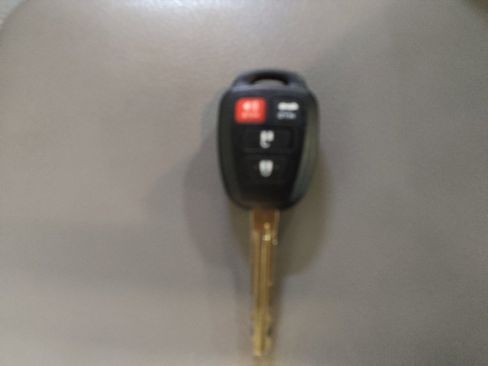 Used 2016 Toyota Camry XLE FWD image 32