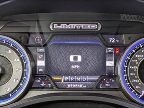 Used 2022 RAM 1500 Limited AWD/4WD image 11