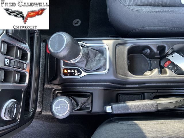 Used 2023 Jeep Gladiator Sport AWD/4WD image 21
