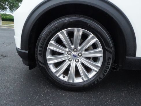 Used 2022 Ford Explorer Limited w/ Equipment Group 301A RWD image 43