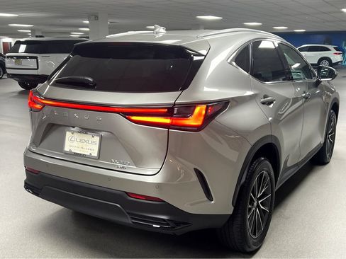 Used 2024 Lexus NX 350 AWD image 7