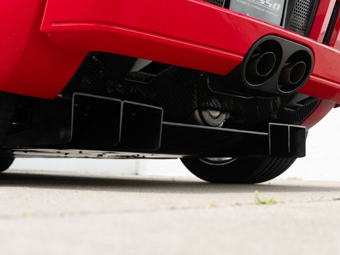 Used 2005 Ford GT RWD image 47