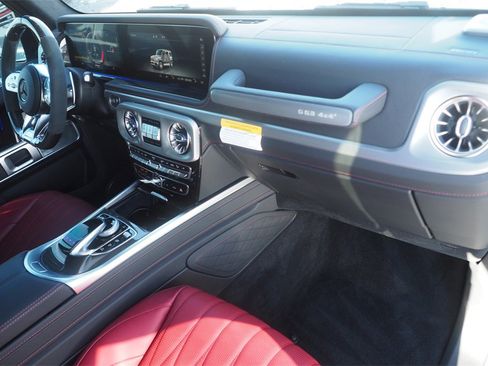Used 2022 Mercedes-Benz G 63 AMG Squared image 26