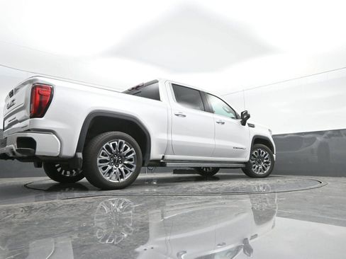 Used 2024 GMC Sierra 1500 Denali Ultimate image 43