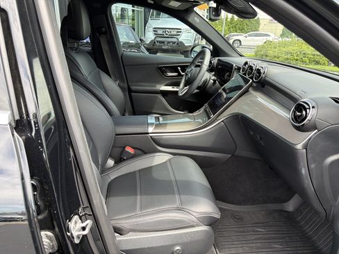 Certified 2024 Mercedes-Benz GLC 300 4MATIC image 35