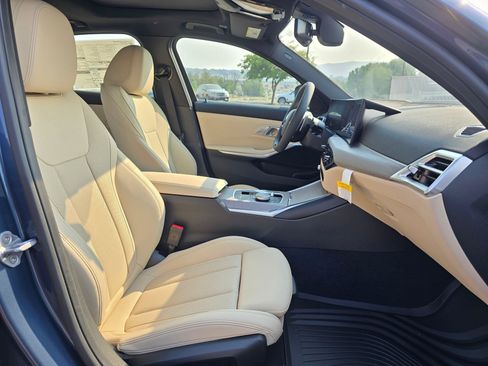 New 2026 BMW 330i xDrive Sedan w/ Premium Package AWD/4WD image 14