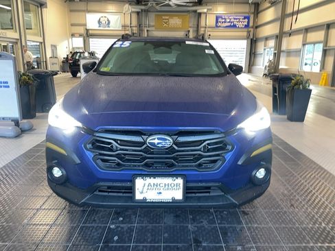 Used 2025 Subaru Crosstrek 2.5i Sport AWD/4WD image 3