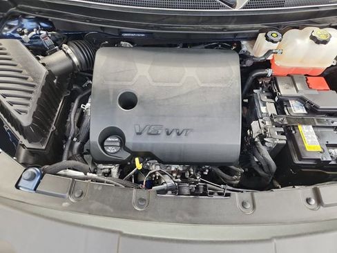 Used 2023 Chevrolet Traverse LS w/ LPO, Cargo Package image 28