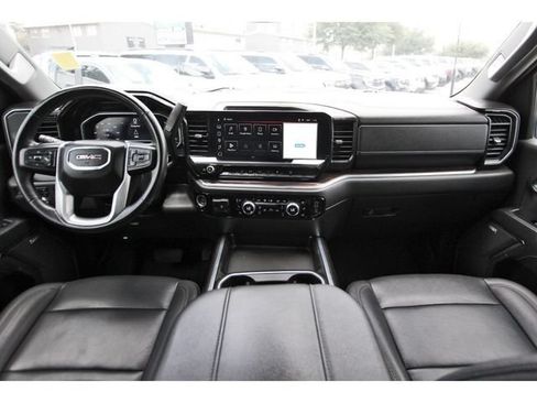 Used 2024 GMC Sierra 2500 SLT w/ Texas SLT Premium Package AWD/4WD image 7