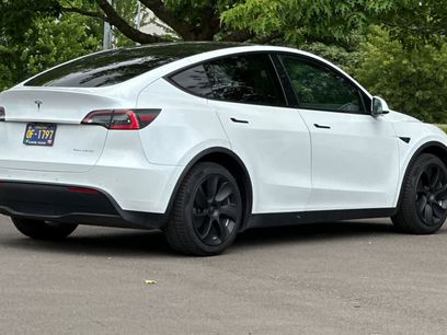 Used 2021 Tesla Model Y Long Range
