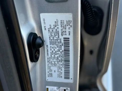 Used 2004 Toyota 4Runner Sport AWD/4WD image 23