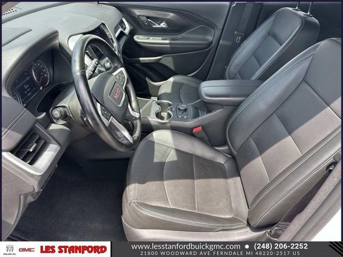 Used 2024 GMC Terrain SLT w/ Tech Package FWD image 20