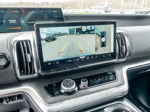 New 2026 Ford Expedition Platinum w/ Stealth Performance Package AWD/4WD image 43