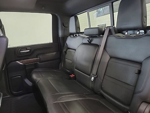 Used 2023 GMC Sierra 3500 Denali w/ Denali Ultimate Package AWD/4WD image 10