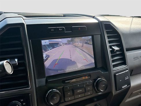 Used 2021 Ford F350 XLT image 15