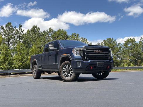 Used 2022 GMC Sierra 2500 AT4 w/ AT4 Premium Plus Package AWD/4WD image 11
