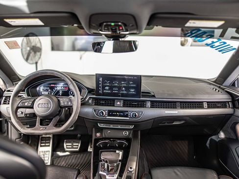 Used 2021 Audi RS 5 Sportback image 39