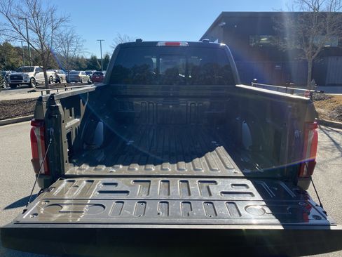 Used 2025 Ford F150 Lariat w/ Equipment Group 502A High image 46