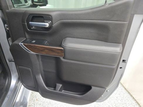 Used 2020 GMC Sierra 1500 SLT w/ SLT Premium Plus Package image 11