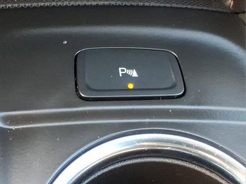 Used 2023 Chevrolet Equinox LT image 20