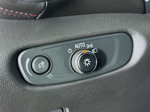 Used 2024 Chevrolet Blazer RS AWD/4WD image 12