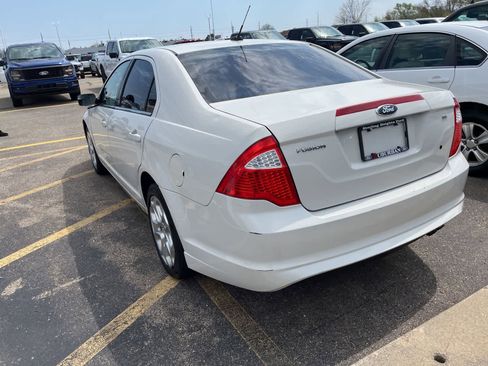 Used 2011 Ford Fusion SE image 9