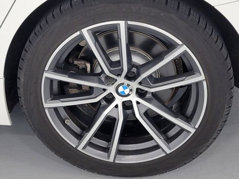 Used 2021 BMW 330i xDrive Sedan w/ Premium Package AWD/4WD image 12