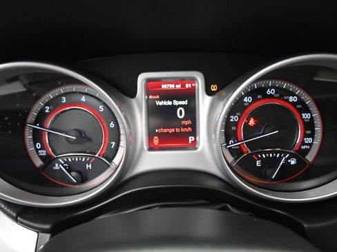 Used 2017 Dodge Journey SE w/ Flexible Seating Group image 37