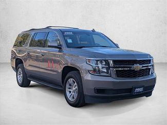 Used 2018 Chevrolet Suburban LS AWD/4WD video 3