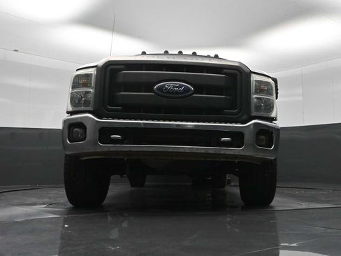 Used 2015 Ford F350 XLT w/ XLT Premium Package image 19