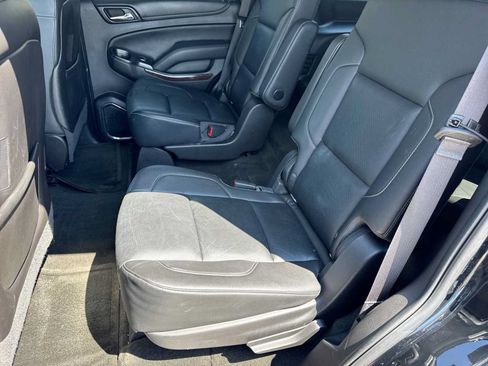 Used 2016 GMC Yukon SLT w/ Open Road Package AWD/4WD image 19