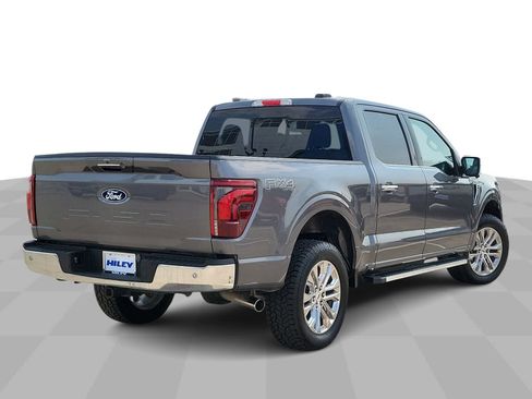Used 2024 Ford F150 Lariat w/ FX4 Off-Road Package AWD/4WD image 8