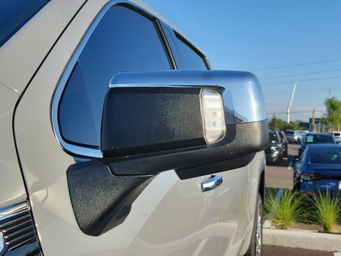 Used 2025 GMC Sierra 1500 Denali w/ Technology Package AWD/4WD image 7