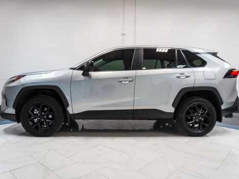 Used 2025 Toyota RAV4 LE FWD image 32