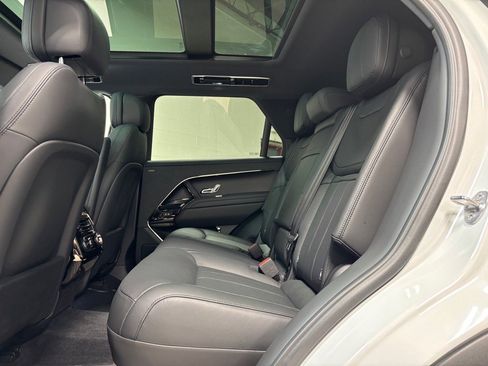 Used 2023 Land Rover Range Rover Sport SE image 28