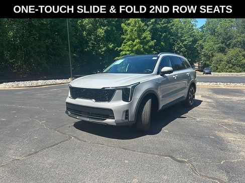 Used 2024 Kia Sorento SX FWD image 2