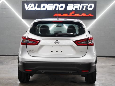 Used 2021 Nissan Rogue Sport S AWD/4WD image 19