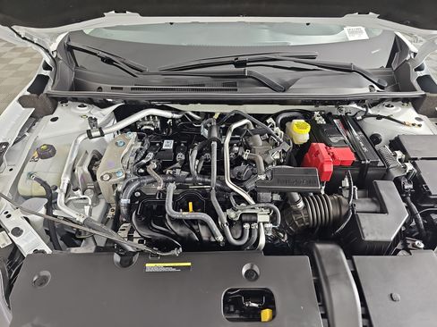 Used 2025 Nissan Sentra SV w/ All-Weather Package FWD image 10