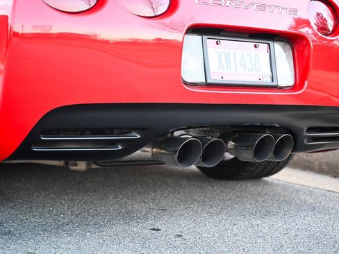 Used 2002 Chevrolet Corvette Z06 w/ Memory Pkg image 31